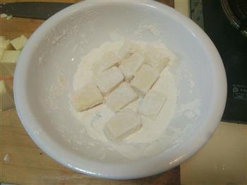 米饭杀手糖醋脆皮豆腐的做法步骤2