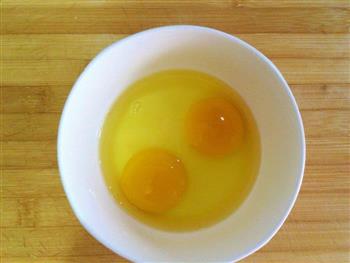 详细介绍香肠鸡蛋炒饭的做法图解1