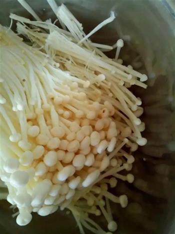 锡纸金针菇的做法步骤1