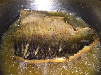 自制烤鱼的做法步骤1