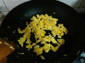 蛋炒饭-妈妈的味道的做法图解5