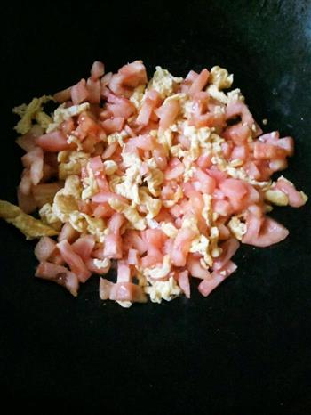 西红柿鸡蛋干拌面的做法步骤4