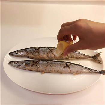 日式盐烤秋刀鱼的做法步骤6