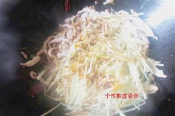 香菇土豆炒肉丝的做法步骤6
