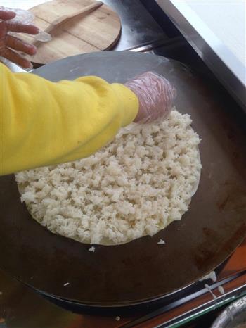 豆菇米 武汉三鲜豆皮的做法步骤2