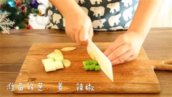 番茄牛肉火锅的做法步骤5