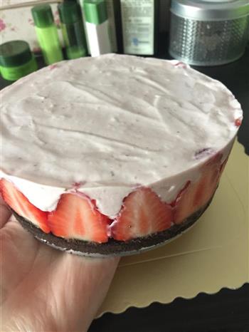 圣诞草莓酸奶慕斯蛋糕的做法步骤15