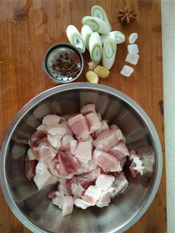 红烧肉炖干豆角的做法图解1