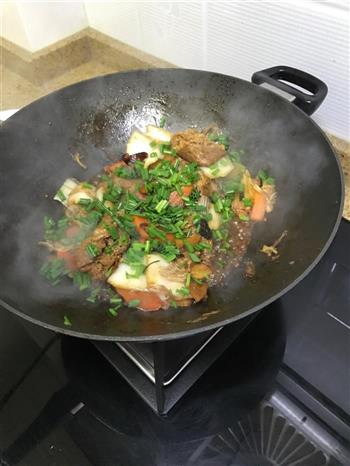 鲜蔬豆腐炖鱼头的做法步骤12