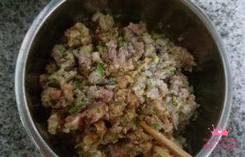 白菜猪肉饺子的做法步骤10