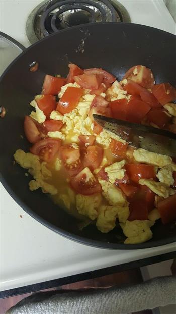 番茄金针菇炒鸡蛋的做法步骤8