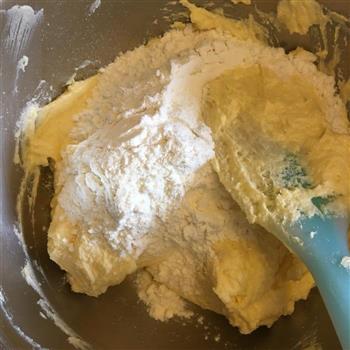 低糖原味黄油曲奇的做法步骤3