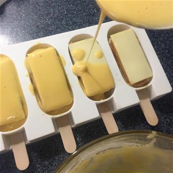 奶酪花生酱馒头冰棍的做法步骤9