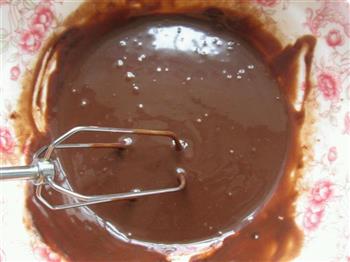 巧克力淋面蛋糕的做法步骤7