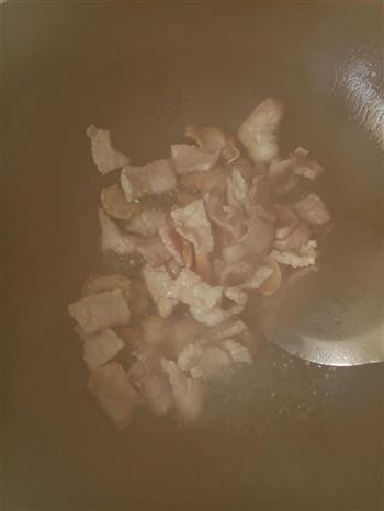 杏鲍菇炒肉的做法图解4