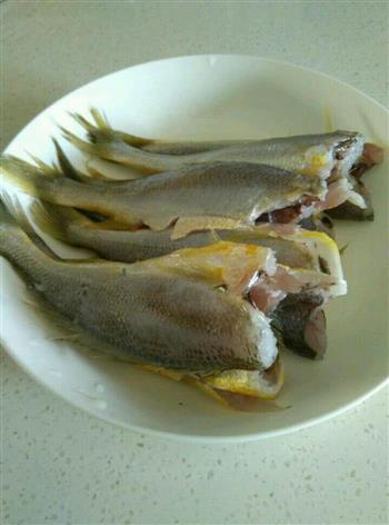 清炸小黄鱼的做法步骤1