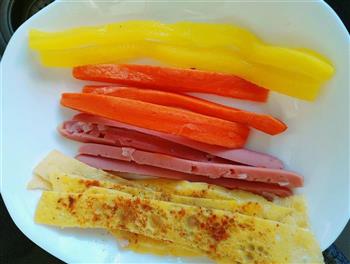 金枪鱼鱼籽寿司的做法图解3