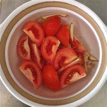 番茄蛋花汤的做法图解2
