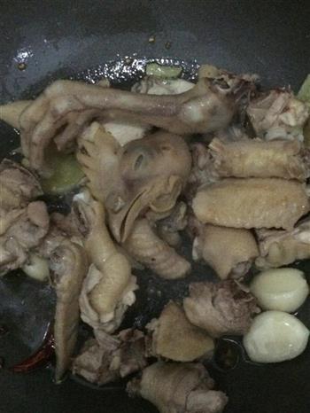 家常菜-小鸡炖蘑菇粉条的做法图解8