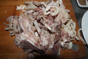 爆炒羊头肉的做法步骤2