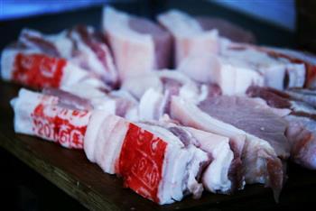 自制叉烧肉口味的红烧肉的做法步骤2
