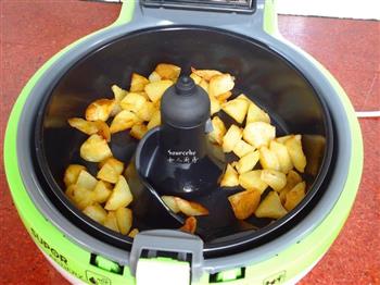 无油椒盐土豆块的做法步骤6