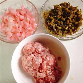 肉末炒泡豇豆泡萝卜的做法步骤1