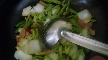 泡椒版蔬菜炒面的做法步骤7