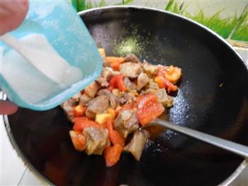 西红柿土豆炖牛肉的做法步骤15