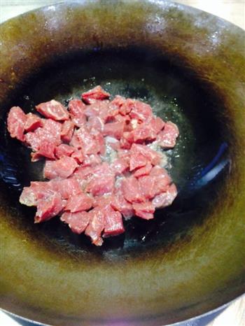 黑椒牛肉粒的做法步骤7