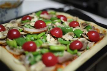 腊肉蘑菇披萨的做法步骤5
