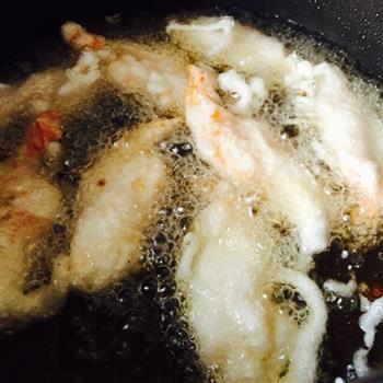 沙拉酱 软炸大虾的做法步骤7