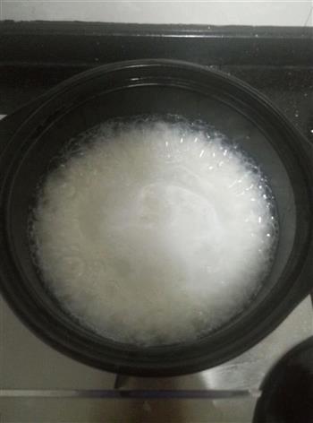 砂锅粥的做法步骤2