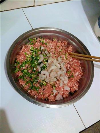 三鲜水饺的做法步骤2