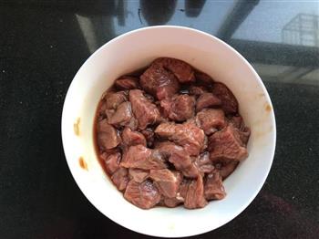 黑椒牛肉粒的做法步骤1