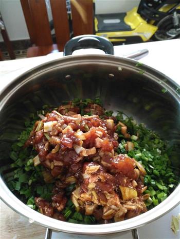 韭菜肉水煎包的做法步骤4