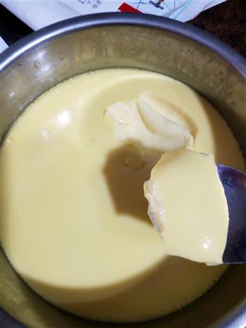 牛奶芙蓉蛋的做法步骤4