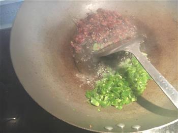 青椒腊肉土豆泥的做法图解7