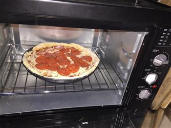 意式芝士披萨的做法步骤13