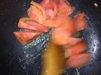 西红柿鸡蛋炒菜花的做法图解2