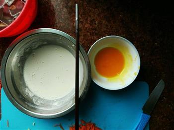 蒜香胡萝卜鸡蛋饼的做法步骤3