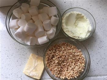 棉花糖版牛轧糖的做法步骤1