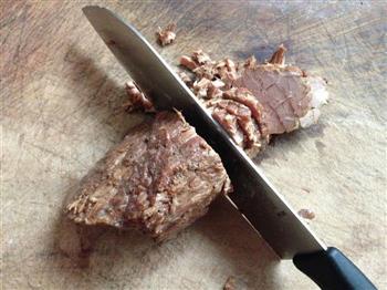 美味肉类简单做-卤牛肉的做法步骤7