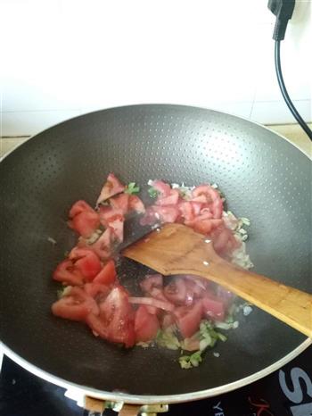 番茄鱼片的做法步骤2