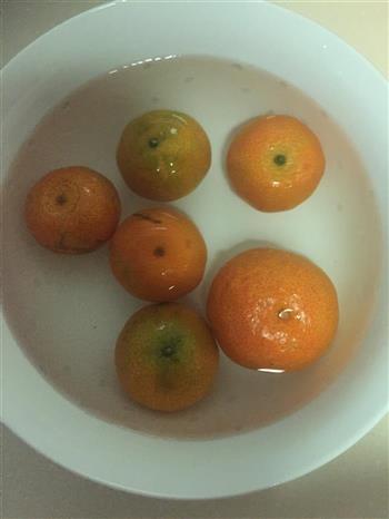 烤橘子主治疗咳嗽开胃的做法步骤1