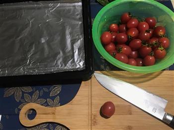 红彤彤意式油浸小番茄的做法步骤1