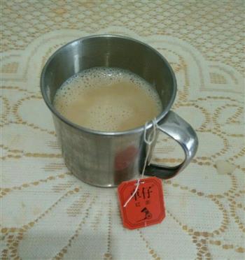 自制奶茶的做法图解3