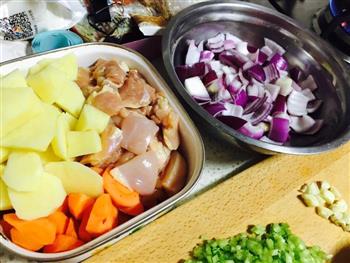 日式鸡肉咖喱饭-蔬菜汤的做法图解2