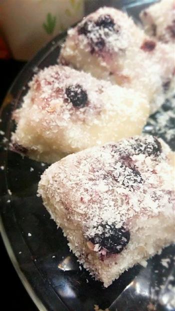 瑞雪兆丰年-蓝莓椰蓉糯米糕的做法图解4