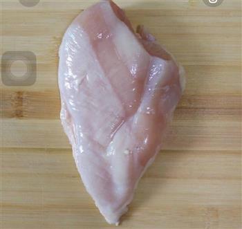 凉拌手撕鸡胸肉的做法步骤1